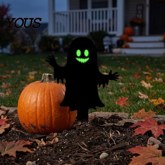 Spooky Outdoor Silhouette Halloween Garden Stake, Black Cat Yard Sign with Glow-in-the-dark Stakes Eyes, Waterproof Ghost for Lawn Pathway Decoration