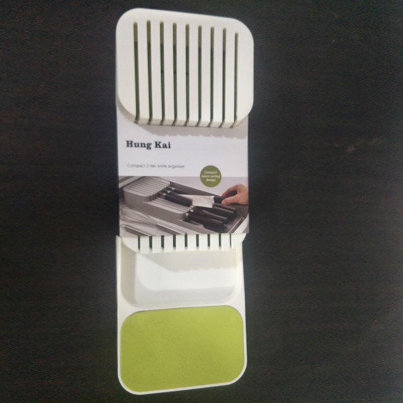 Rozšiřitelný organizér na kuchyňské nože