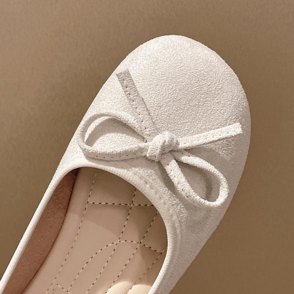 Round Toe Casual Woman Shoe Autumn Loafers Fur Shallow Mouth Boat New Fall Moccasin Flock Buckle Strap Leisure Rubber Solid Mary