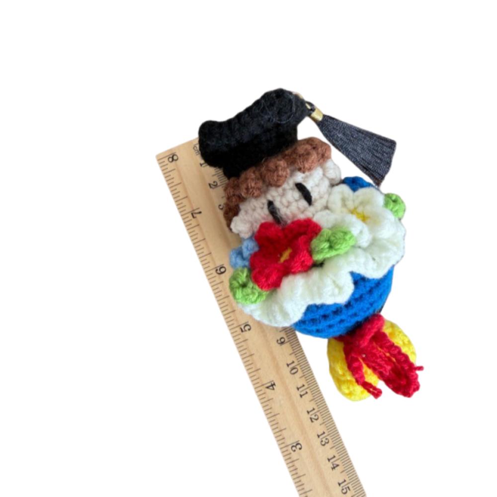 Funny Crochet Bouquet 13cm Doctor Hat Bouquet Doll Handmade Knitted Figures  Graduation Gift