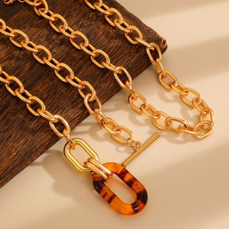 Fashionable Irregular Resin Leopard Oval Pendant Necklace for Women Ladies Coarse Chains OT Buckle Necklaces Jewelry Wholesale