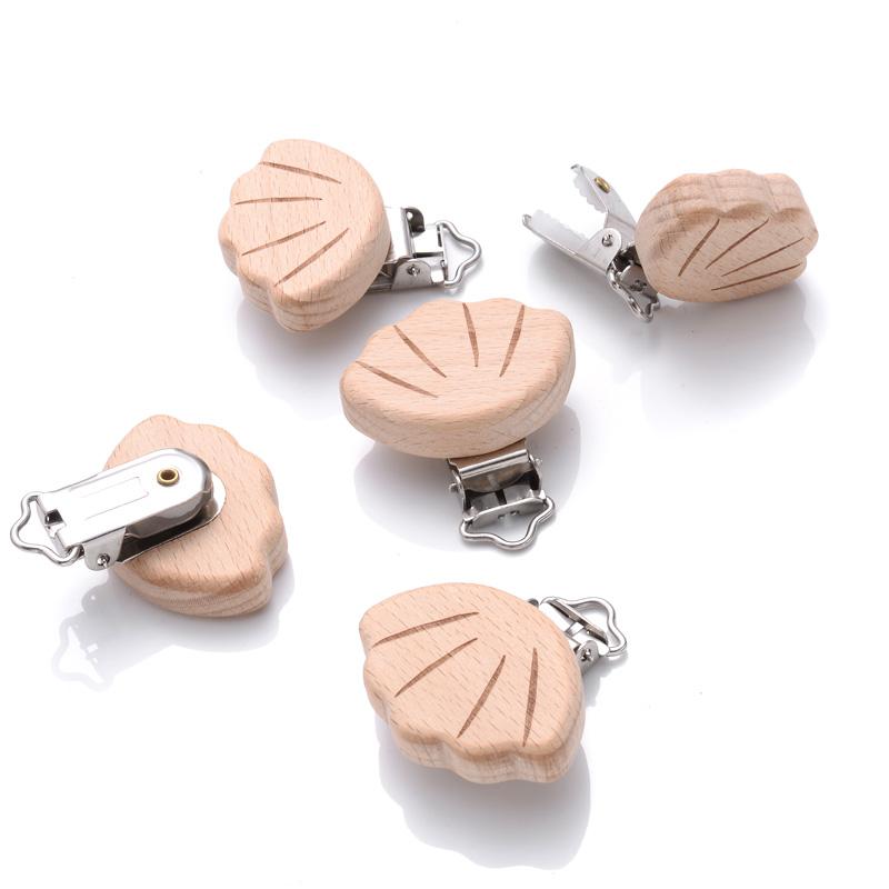 1Pcs Printing Animal Dummy Clip Beech Wood Nipple Clip For Teether Chewing Toys Accessory DIY Anti-Drop Baby Pacifier Chain