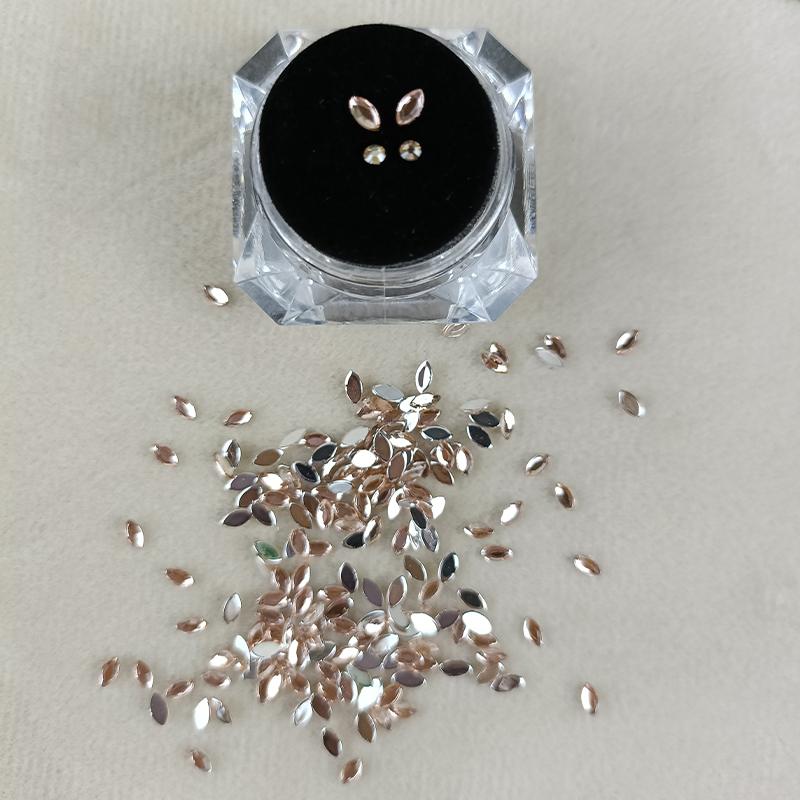 4Pcs Dental Teeth Gems Clear  Tooth Gem Ornaments Jewelry 