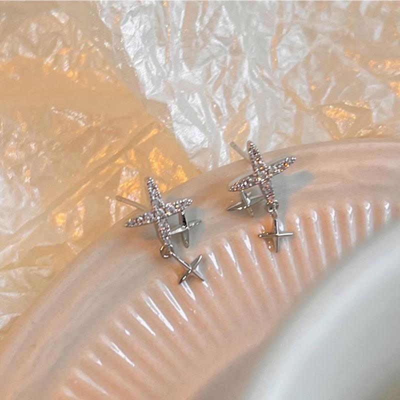 Diamond-inlaid Four-pointed Star Tassel Earrings for Women's New Light Luxury Niche Design