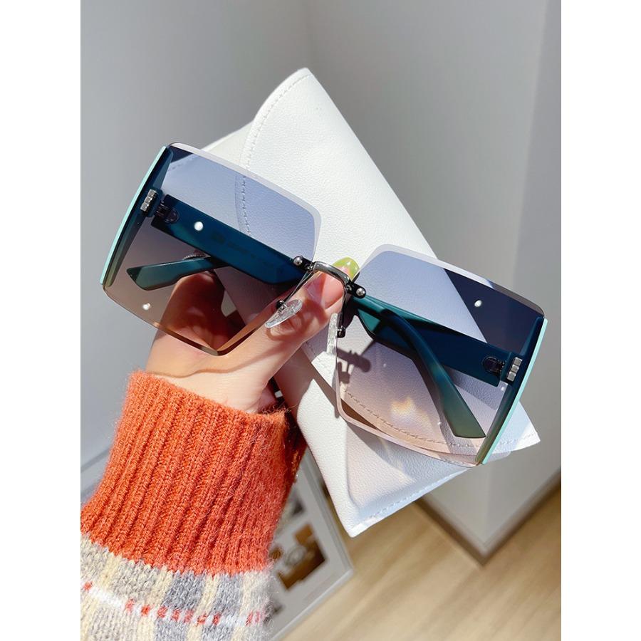 Sunglasses Women's High End Feeling Insyear Sun Protection and Ultraviolet Rays Large Face Slimming Sunglasses