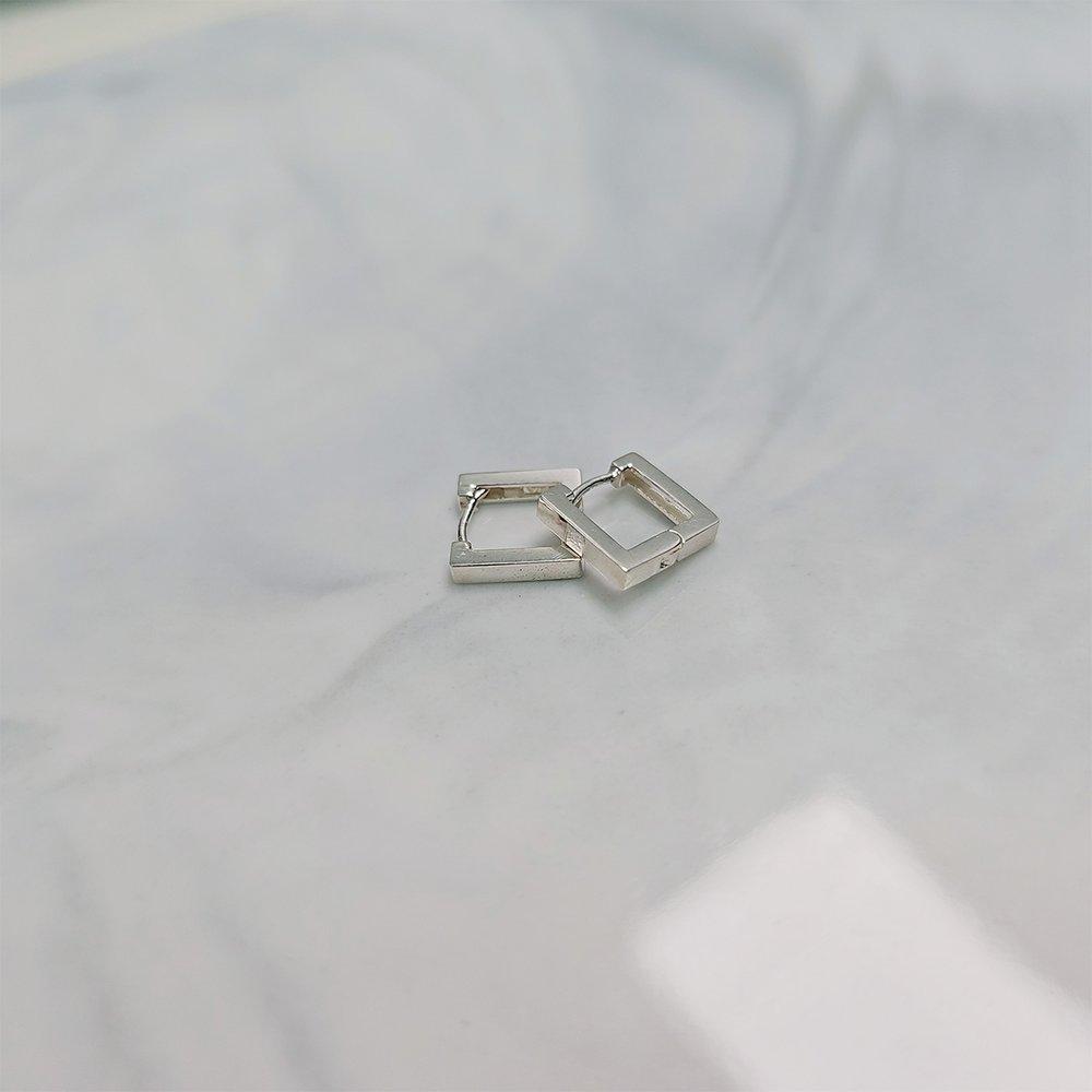 Silver Basic Square One-Touch Earrings