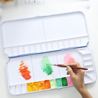 32 Grid 5 Area Art Palette Box Watercolor Moisturizing Portable Sealed Paint Box Students Outdoor Sketching Palette Art Tools