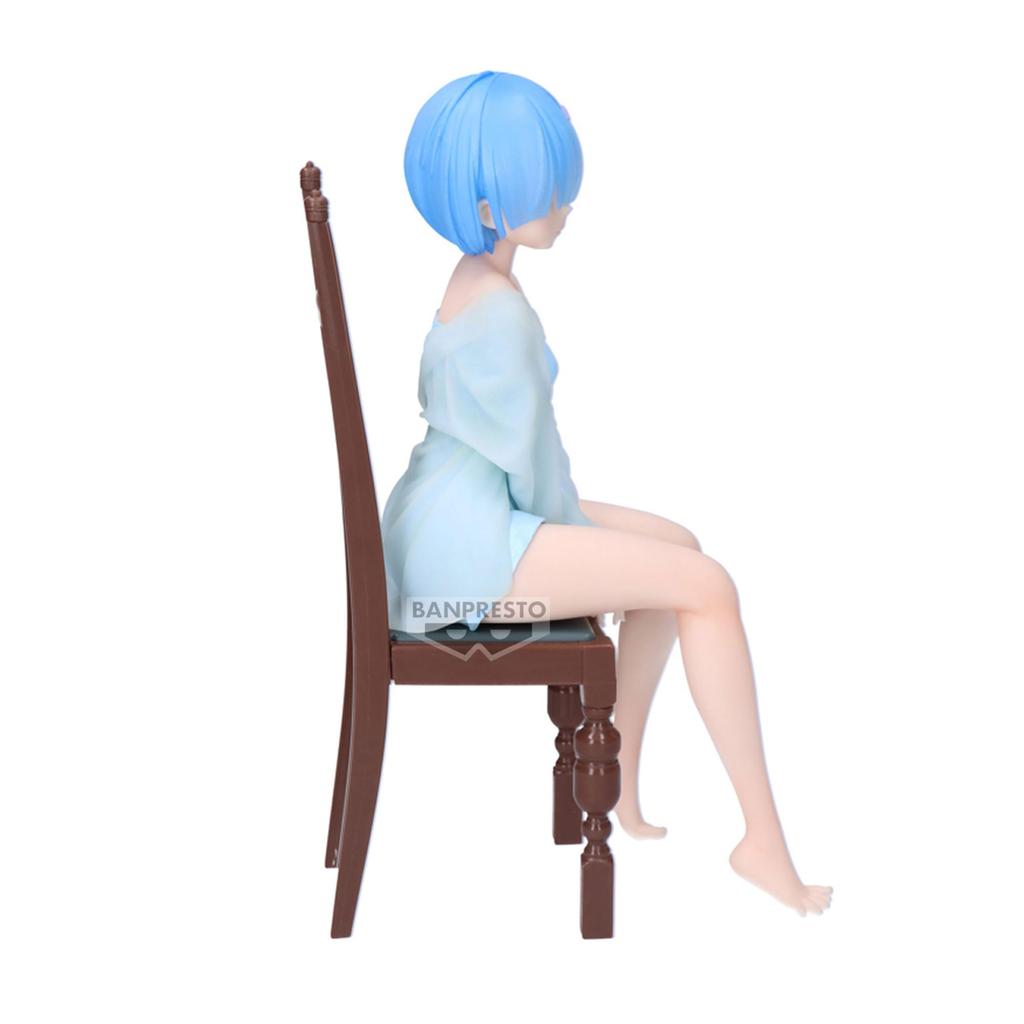 BANPRESTO Starting Life In Another World Rem Another Color Relax Time Figure ReZero - Ver.