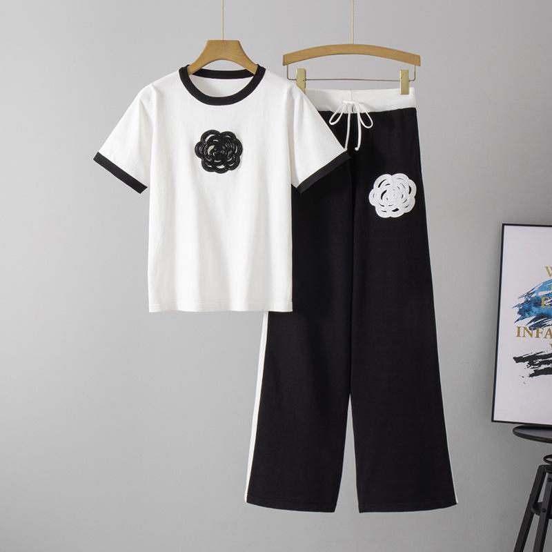 

Women s Camellia Knit Set: Summer Round Neck Short Sleeve Top & Elastic Waist Casual Pants Two-Piece. One Size білий
