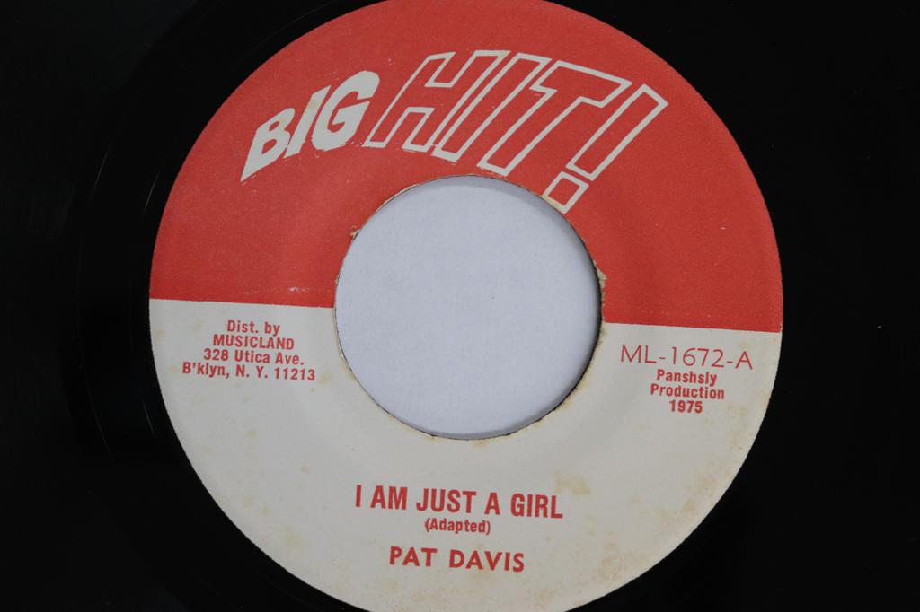 7inch Record PAT DAVIS - I Am Just A Girl ML1672 BIG HIT! 1975 US Reggae, Ska & Dub Used