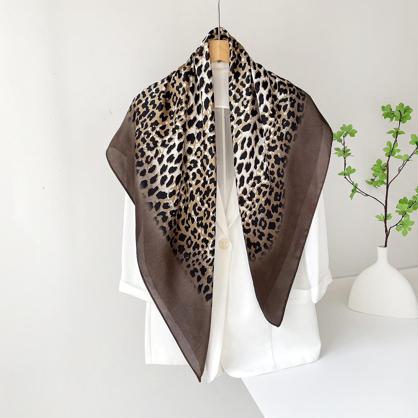 Spring and summer new 90cm silk scarf women s leopard print satin large square scarf high-end versatile shawl silk scarf 90*90cm