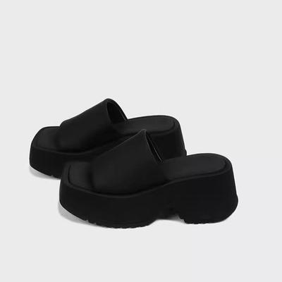 Zhao Ruth's Same Muffin Thick-soled Slippers for Women's Summer Wear 2025 New Black Height-increasing Small Cool Slippers