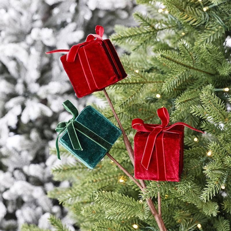 

1PC 3 Heads Christmas Ornaments Mini Gift Box Branches Home Decoration Colorful Gifts Multiple Options Available вина червоного кольору
