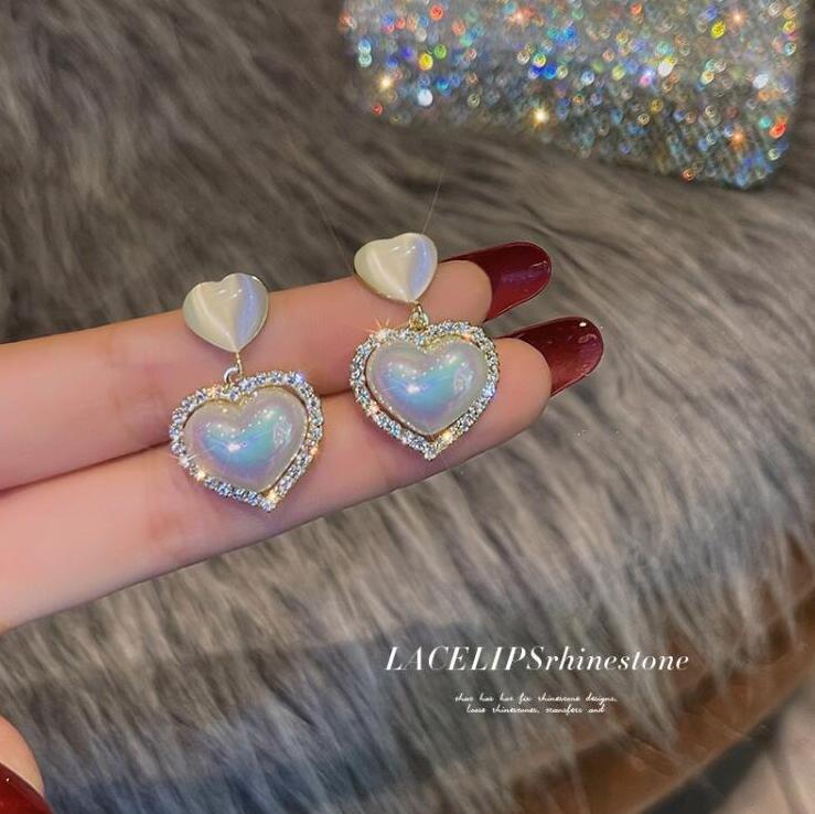 New Super Fairy Imitation Pearl Heart Necklace: Cold Style Sweet Simple OT Buckle Clavicle Woven Chain for Women