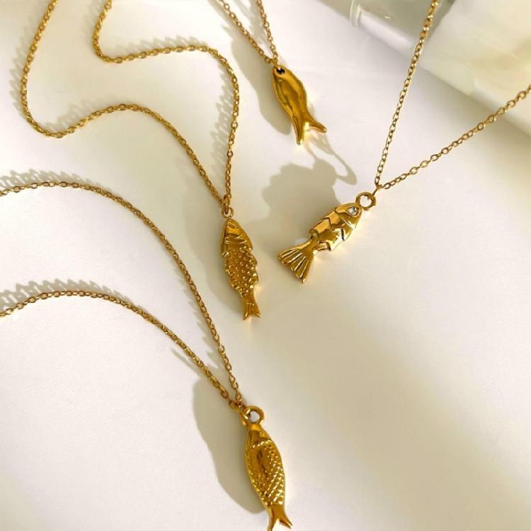 Elegant Adjustable Fish Pendant Necklace Set Sturdy Stainless Steel Chain Jewelry for Women Beach Party Casual Wear