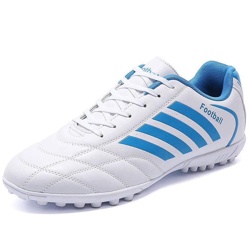 Size 32-44 Kid Low Cut Soccer Shoes Adult Outdoor Running Sneakers Ultralight Sports Ultralight Sports Football Boots
