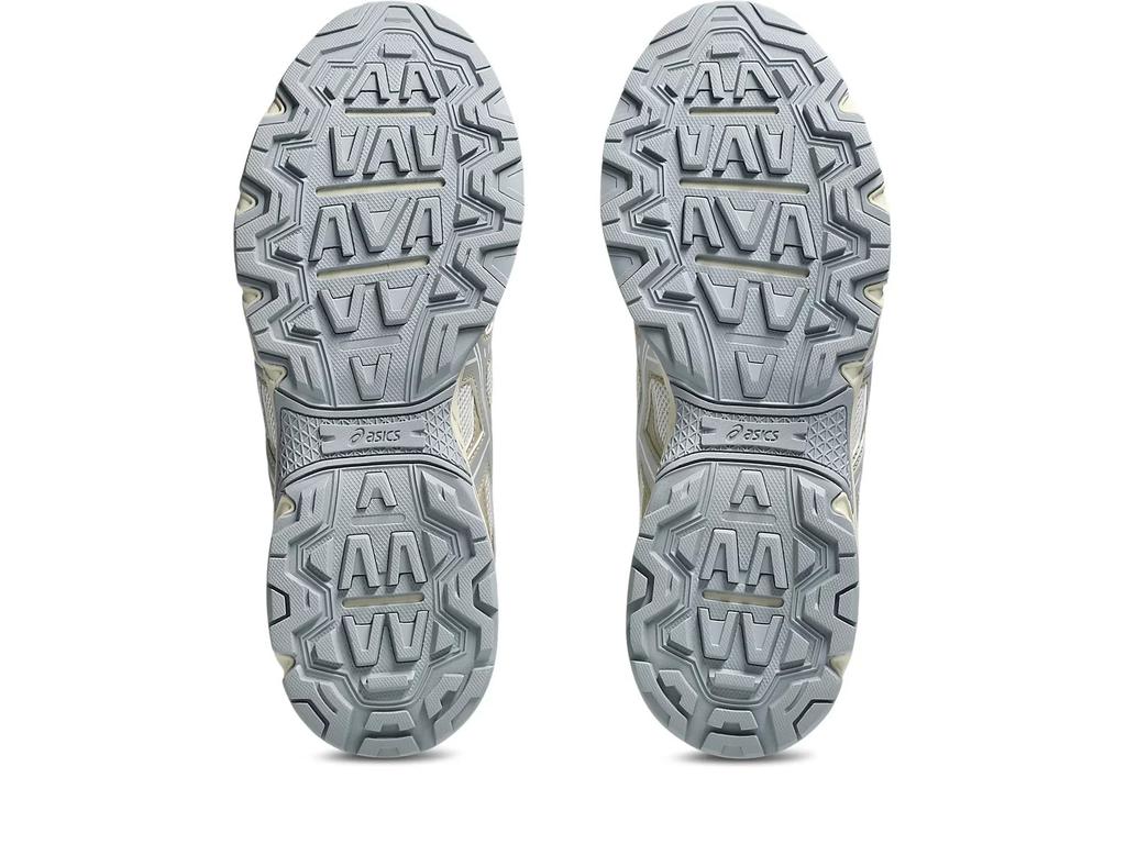 1203A536-108 Asics Gel-Nunobiki White Putty (Men's)