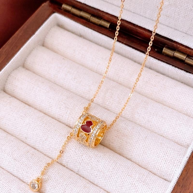 Elegant Gold Plated Zircon Geometric Gourd Pendant Necklace For Women Winter Layering 48cm Long Neck Chain