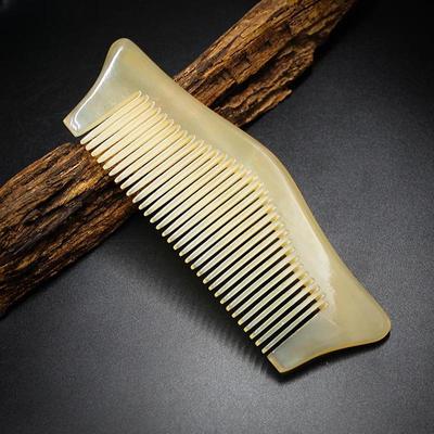 Wide Sheep Horn Massage Comb