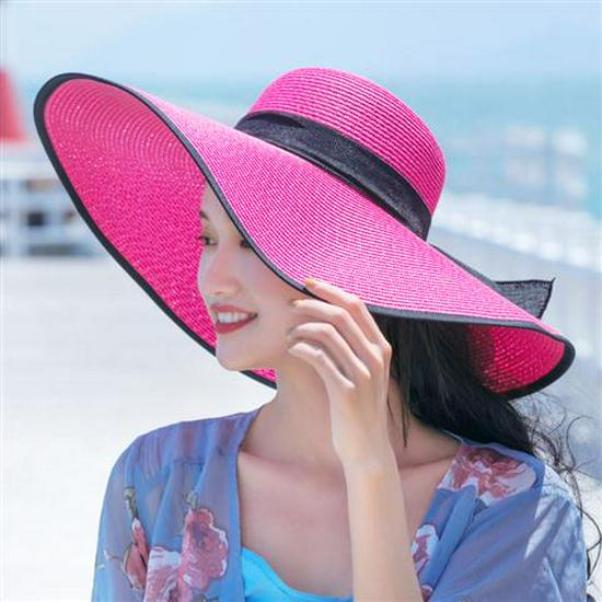 Women's Foldable Summer Beach Hat - Large Brim, Anti-UV, Floral Straw Sun Protection Hat
