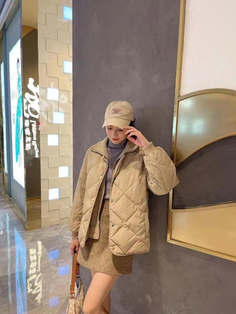 Petite Patchwork Stand-Up Collar Quilted Down Jacket - Lightweight, Short, Loose Fit, Thick White Duck Down, Spandex Blend for Winter