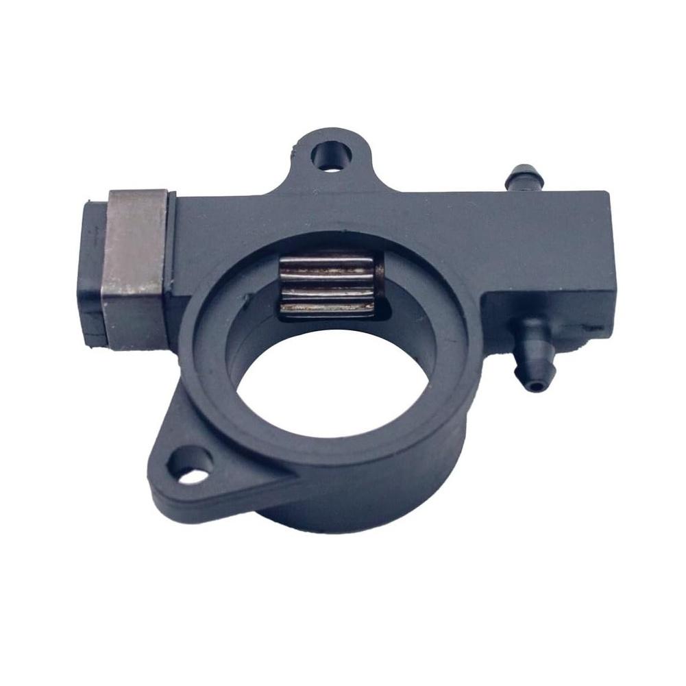 Oil Pump Assembly 120 125 Chainsaw Fuel Pump Assembly Replacement OEM Part Number 589404401 Garden Power Equipment