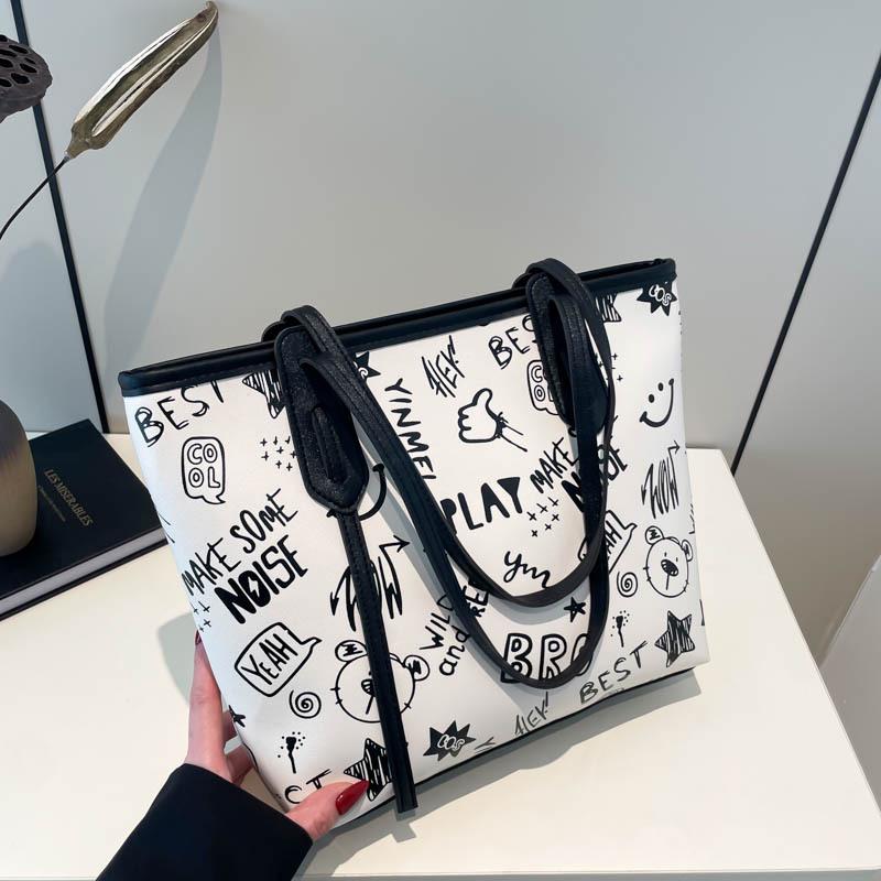 Spring 2026 Women's Large Tote Bag: Stylish, Versatile Shoulder Handbag for Fashion and Commutes
