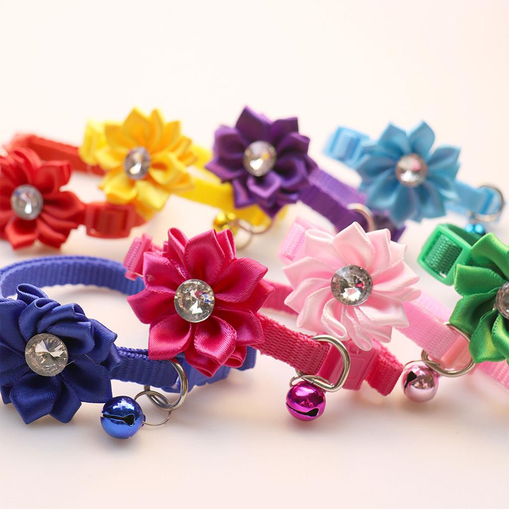 Dog Cat Collar with Elegant Flower Crystal Breakaway Suit Collar Necklace Collar Big Cute Girl Dog Collar