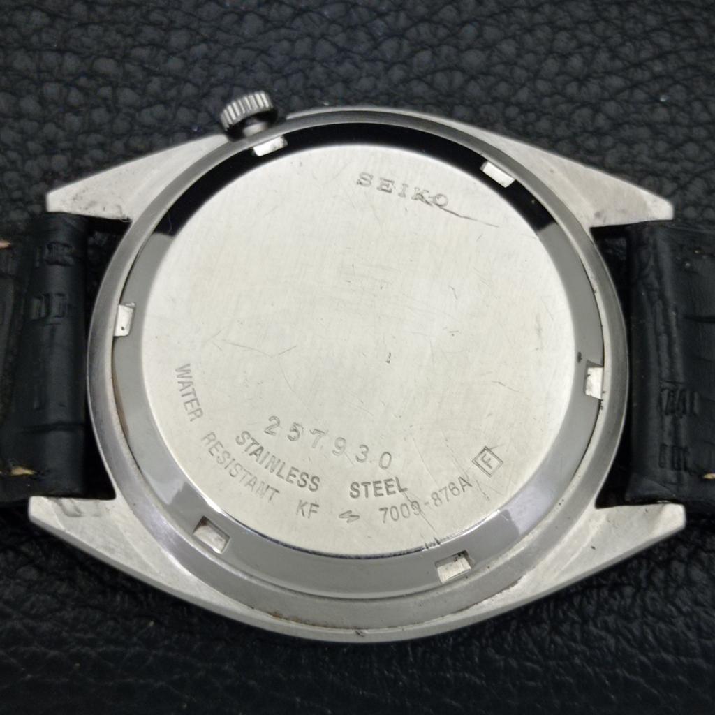 JAPAN VINTAGE SEIKO AUTOMATIC 7019A MENS FERRARI DIAL WATCH a700478-5