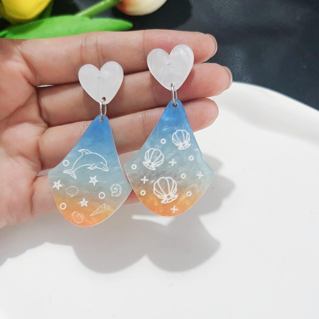 Creative Personality Asymmetrical Earrings Acrylic Gradient Fan-shaped Small Fresh Earrings