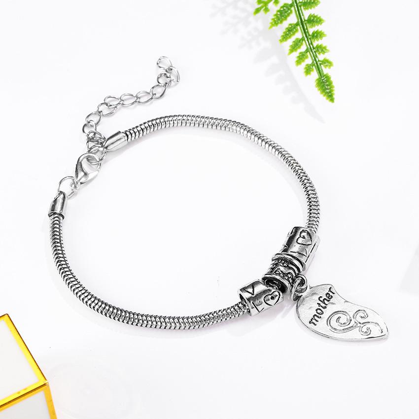 Retro Carved Peach Heart Couple Bracelet Set – Fashion Love Jewelry