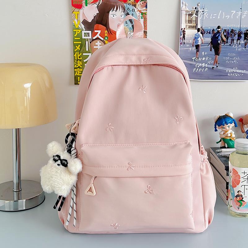 A Simple and Cute Backpack for College Students A Large-capacity Schoolbag for Women