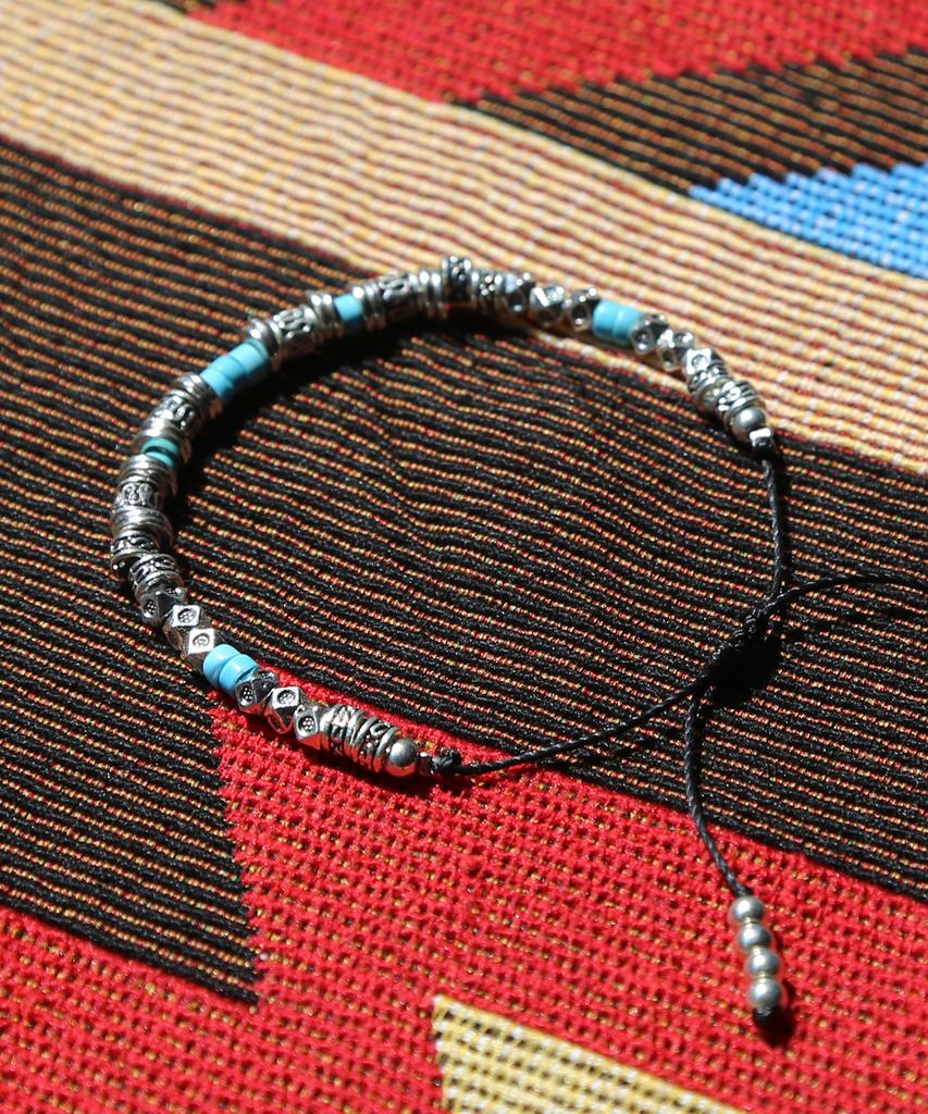 Knd Silver & Turquoise Bead Bracelet
