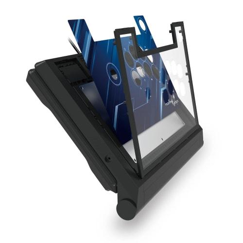 [licencovaný produkt Sony] bojová hůl pro playstation?5, playstation?4, pc [kompatibilní s ps5 i ps4] běžná verze