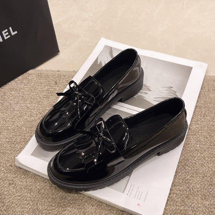 Women's Large Size Loafers 2025 New Spring and Autumn French Style Small Leather Shoes British Style Flat Shoes Women's Shoes