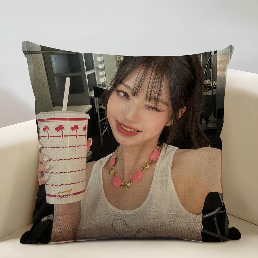 

Jang Won-young Cushion Cover Household Decoration Linen Sofa Cushion Cover: Skin-Friendly & Breathable with Invisible Zipper 30cmx30cm