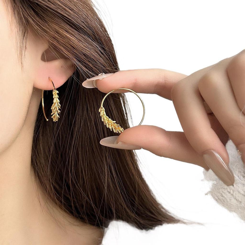 2025 High-End French Wheat Ear Hoop Earrings for Women: Elegant, Versatile, Fashionable Jewelry