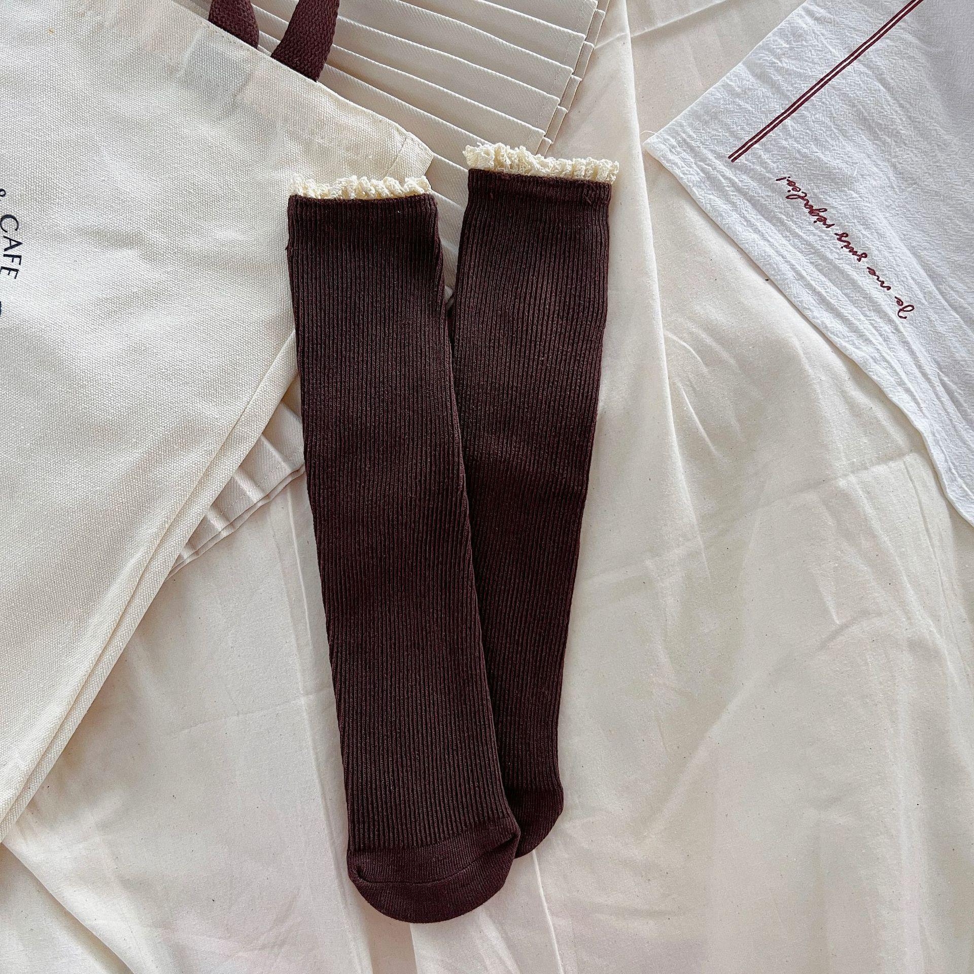 

Винтажные кружевные носки детские Mori Grey Ankara Red Double Needle Stripes женские носки со средним ворсом One Size темно-коричневого