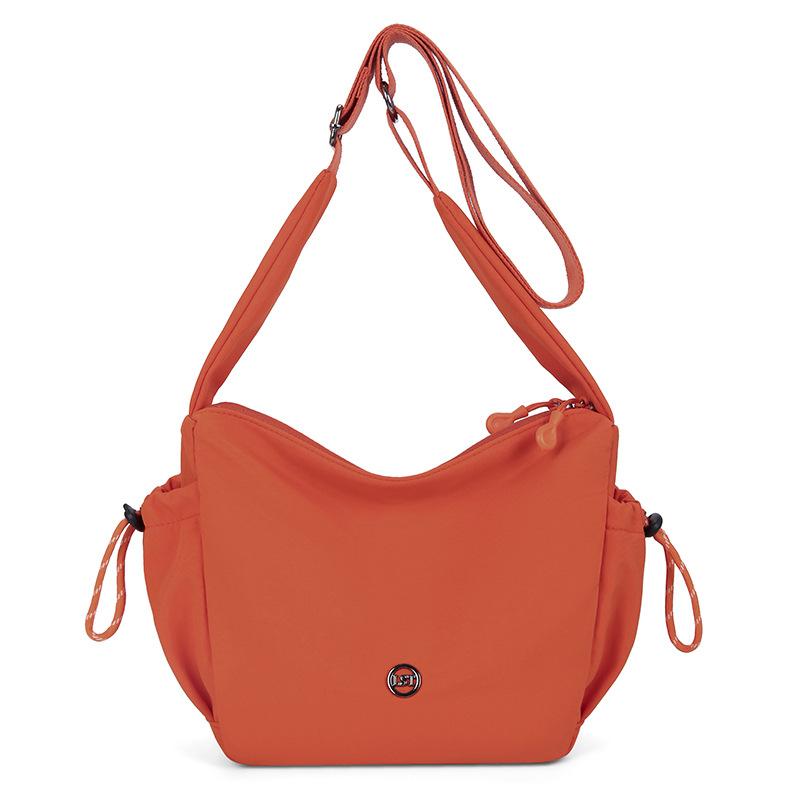 

Модная вместительная легкая сумка-пельмень женская повседневная нейлоновая сумка трендовая универсальная легкая на плечо/мессенджер оранжевый