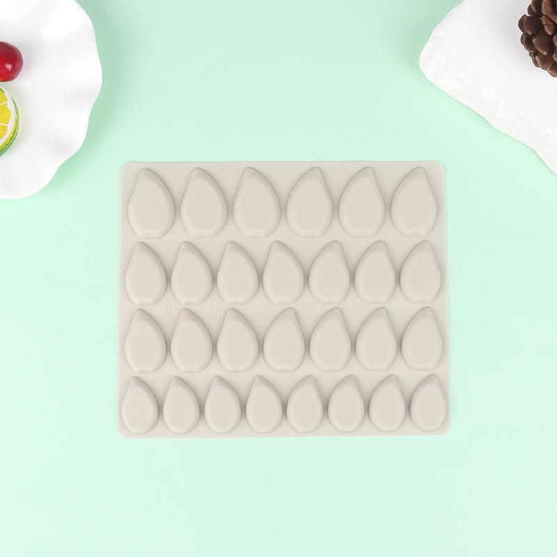 1 stk 28-hulrom Mini Bladform Silikonform DIY Kakedekorering Gummigodteri Form Silikon Sjokoladeform Bakeverktøy