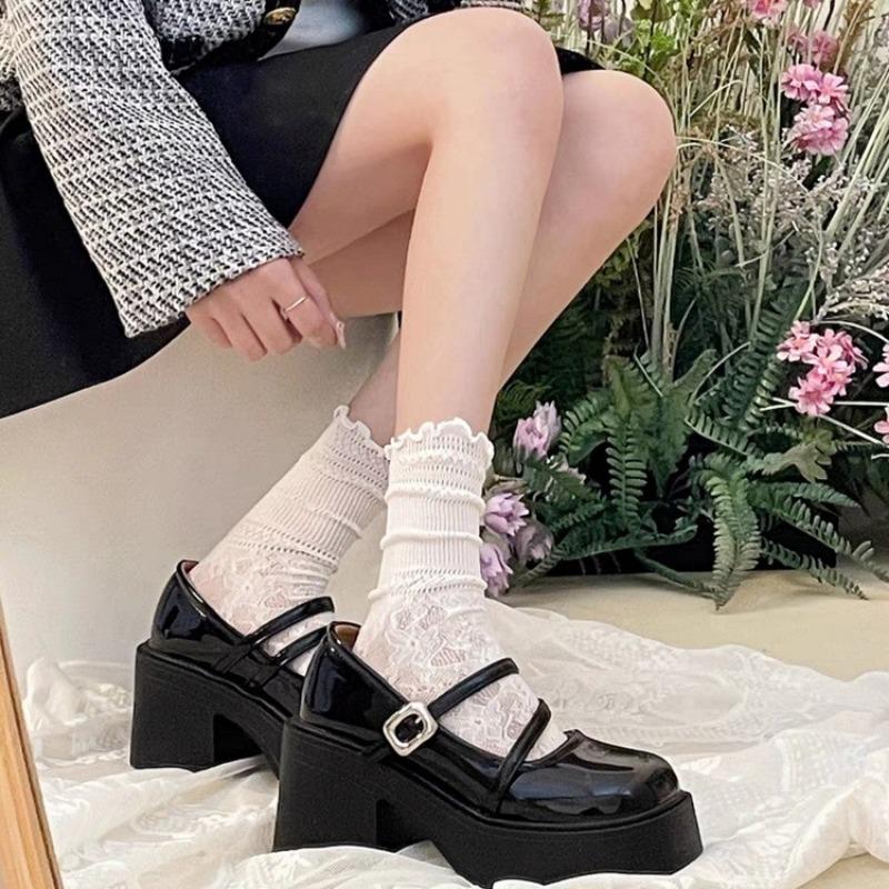 

Женские кроссовки Весна и осень Удобные неглубокие кроссовки Дизайнерские легкие повседневные кроссовки Дизайнерская обувь для женщин 40 чёрный