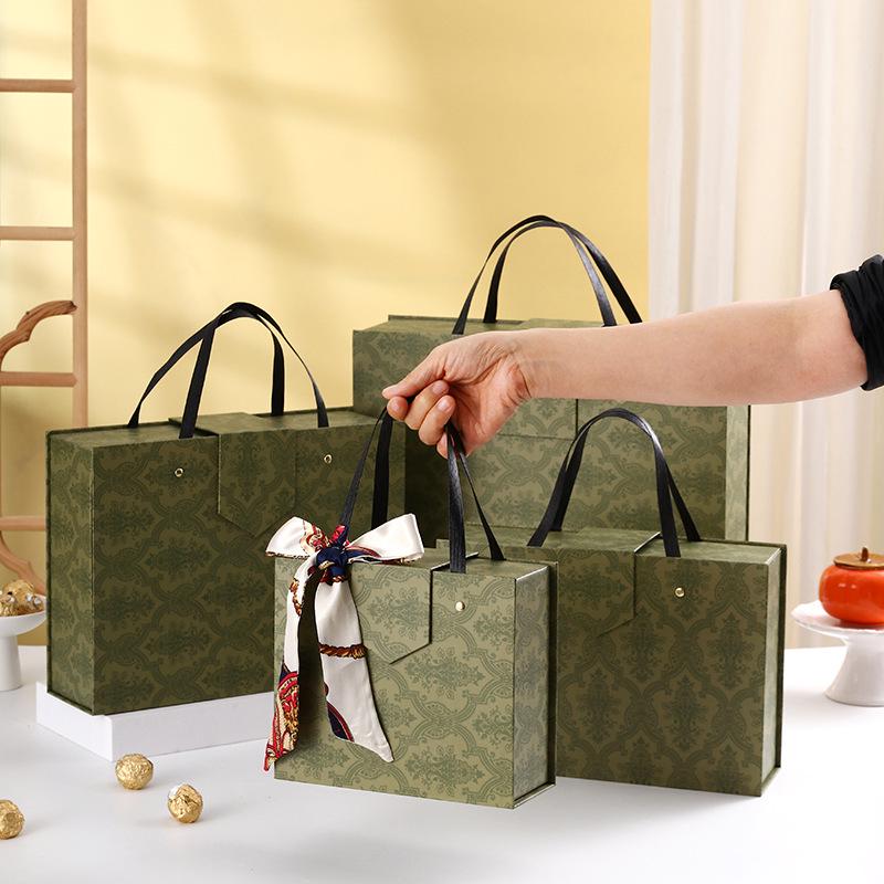 In-Stock Large Red Lid Christmas Gift Box Set with Tote Bag