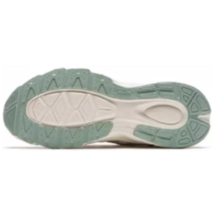 

New Anta Cushioned Slip Resistant Low Top Casual Shoes Women s White Green Gray 122428890-4 35.5