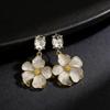 French Retro Drip Oil Rhinestone Flower Stud Earrings: Sweet and Luxurious Accessories for Women