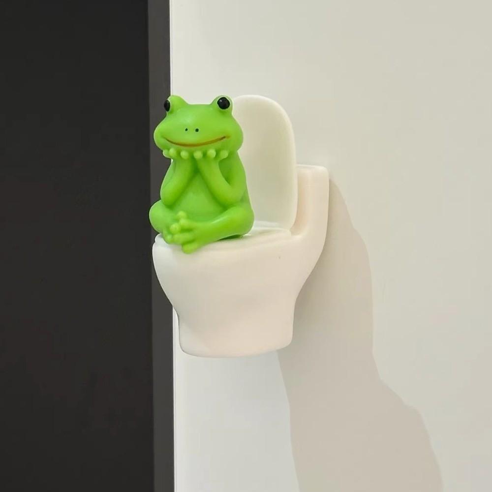 Mini Pig Desktop Ornaments Cartoon Toilet Pig Decoration Novelty Pig Figurine  Car Decor