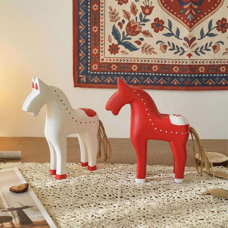 Wooden Horse Statue Sculptures Decorative Animal Figurines Tabletop Ornament for Office Home Decorations Birthday Gift