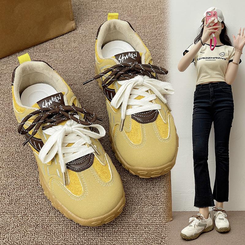 22 New Four-season Forrest Gump Sports Shoes Wasteland Wind Platform German Training Shoes High Value Niche Board Shoes
