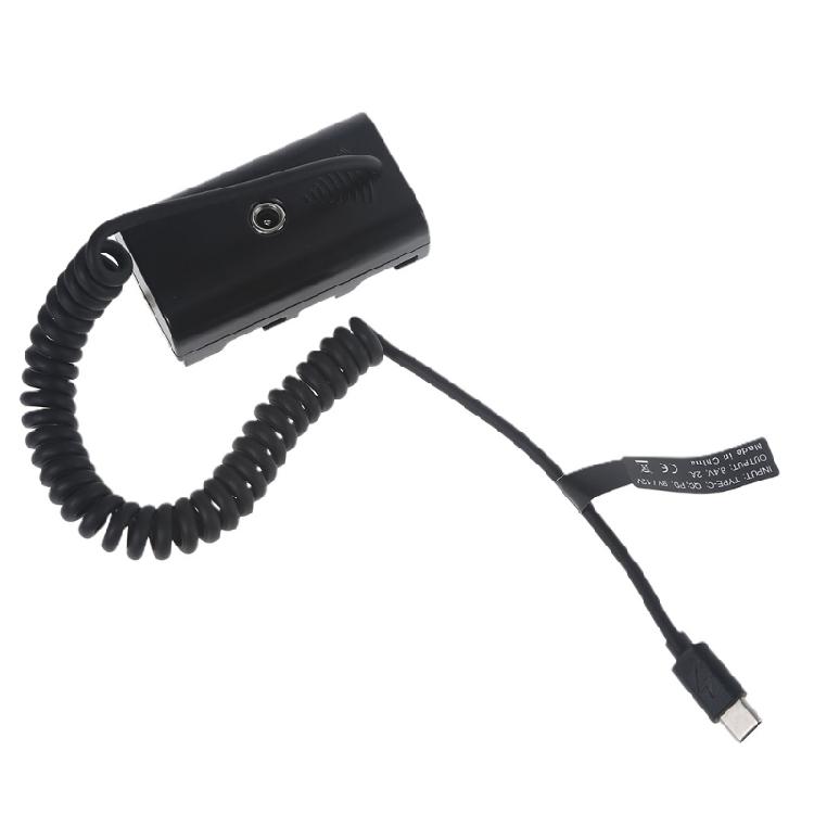 

USB C to NP-F550 Dummy Battery Low Temperature Tolerance Power the Camera 1