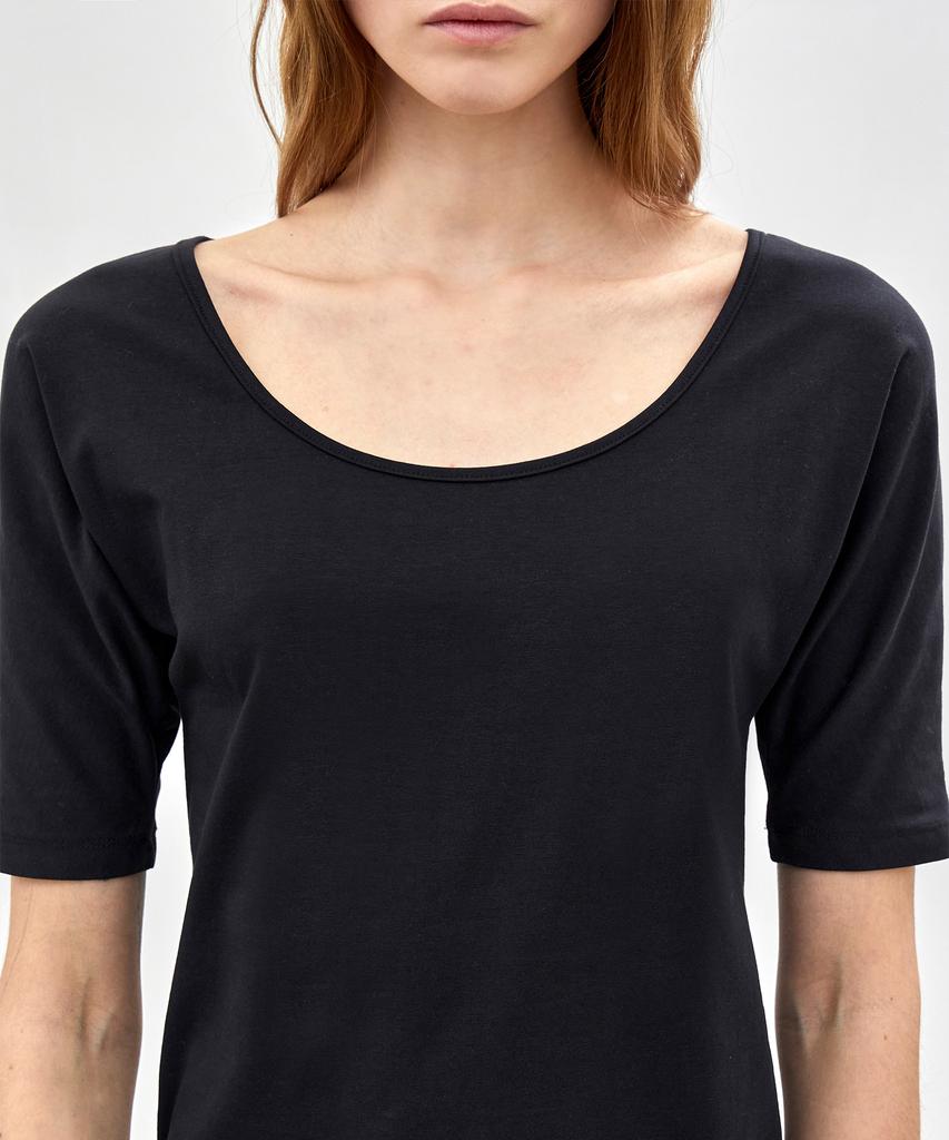 NOTIA Slim Fit U Neck T-Shirts - Black
