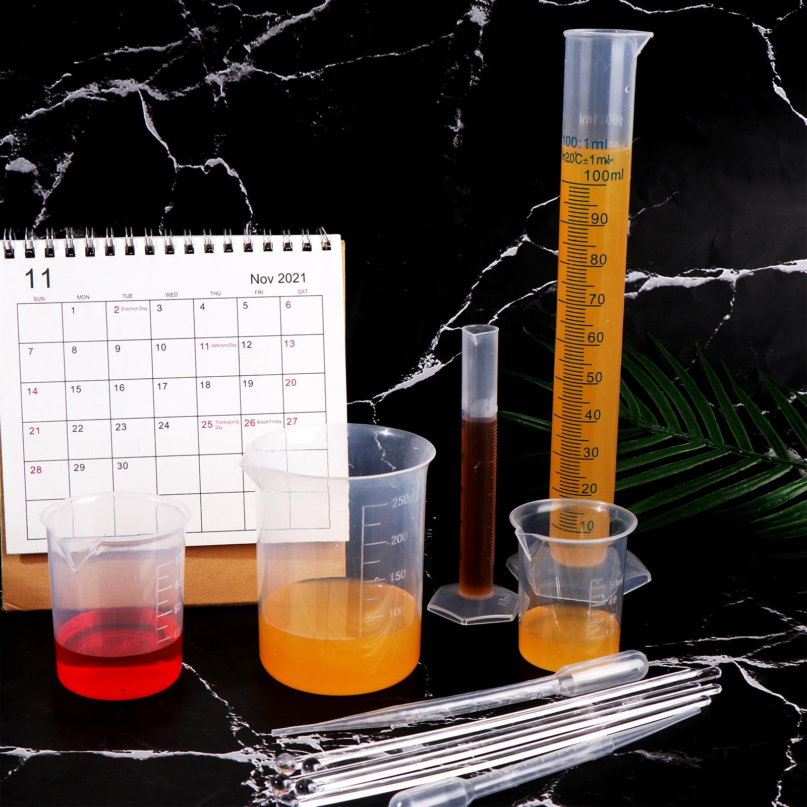 10Pcs Plastic Graduated Cylinders & Beakers, Includes 6 Clear Plastic Graduated onesize